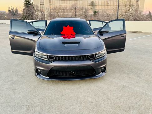 Used 2019 Dodge Charger Scat Pack w/ Daytona Edition image 34