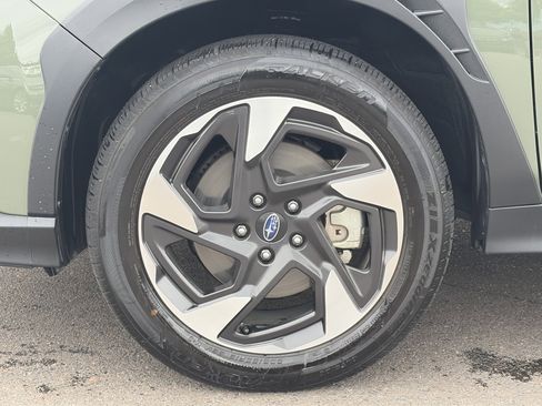 Used 2025 Subaru Crosstrek 2.5i Limited AWD/4WD image 19