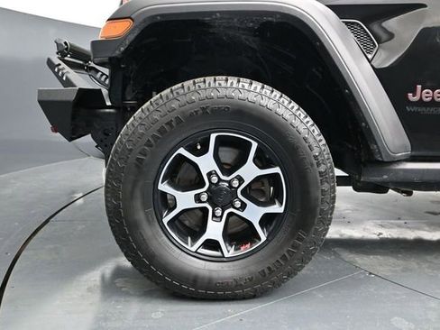 Used 2019 Jeep Wrangler Unlimited Rubicon AWD/4WD image 16