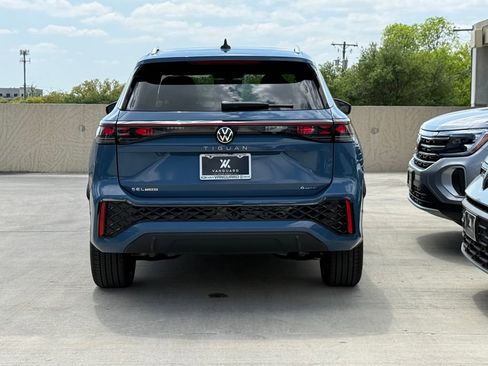 New 2026 Volkswagen Tiguan SEL R-Line AWD/4WD image 7