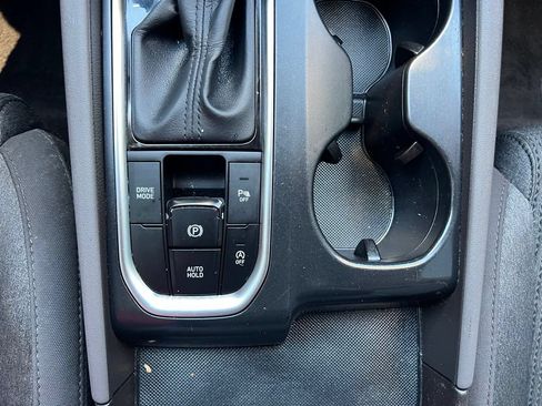 Used 2019 Hyundai Santa Fe SEL FWD image 33
