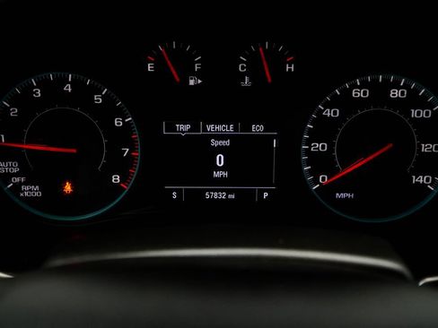 Used 2023 Chevrolet Malibu LT FWD image 33