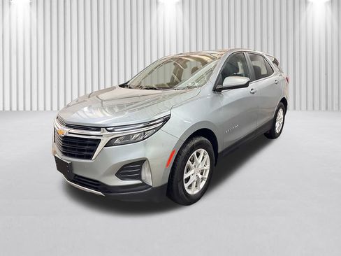 Used 2024 Chevrolet Equinox LT AWD/4WD image 13