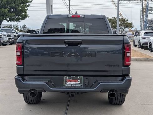 Used 2025 RAM 1500 Big Horn AWD/4WD image 7
