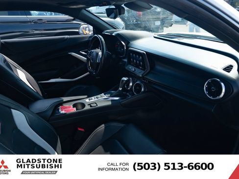 Used 2019 Chevrolet Camaro SS RWD image 22
