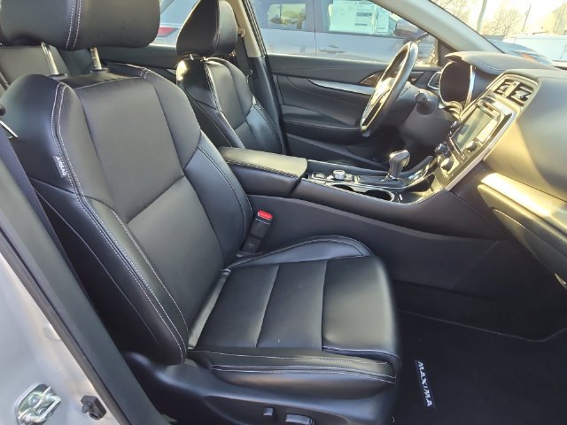 Used 2017 Nissan Maxima 3.5 SV FWD image 25