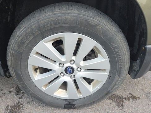 Used 2019 Subaru Outback 2.5i Premium AWD/4WD image 23