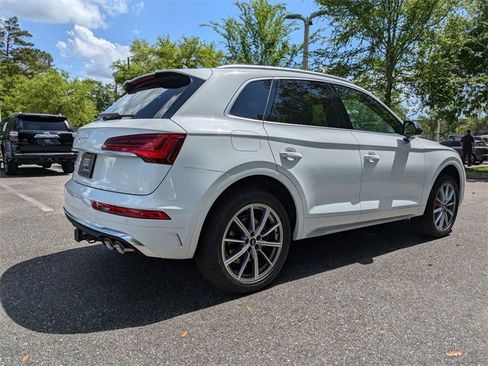 Used 2025 Audi SQ5 Premium Plus image 3