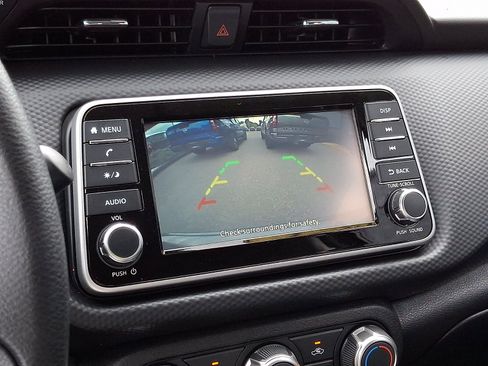 Certified 2025 Nissan Kicks Play S FWD image 18