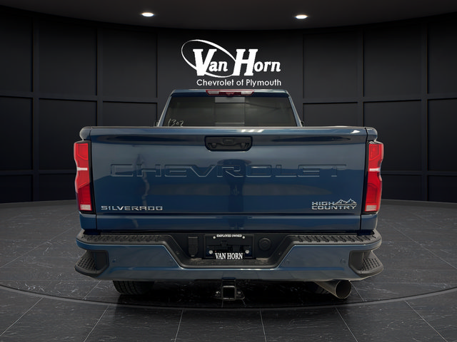 New 2026 Chevrolet Silverado 2500 High Country w/ High Country Premium Package AWD/4WD image 6