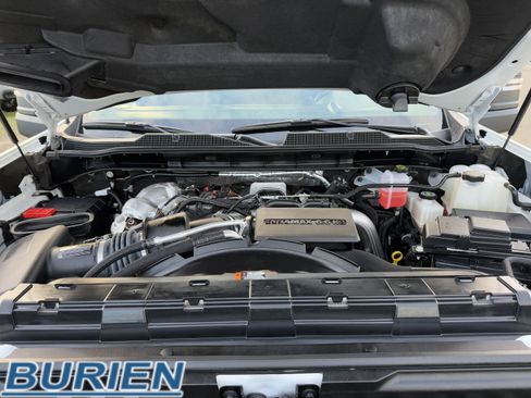 Used 2024 Chevrolet Silverado 2500 LT image 41