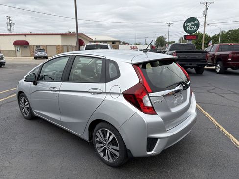 Used 2016 Honda Fit EX image 5