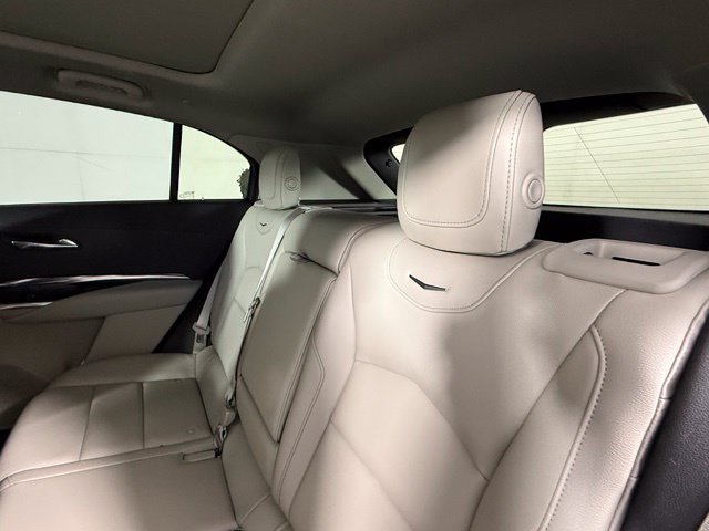 Used 2019 Cadillac XT4 Luxury FWD image 20