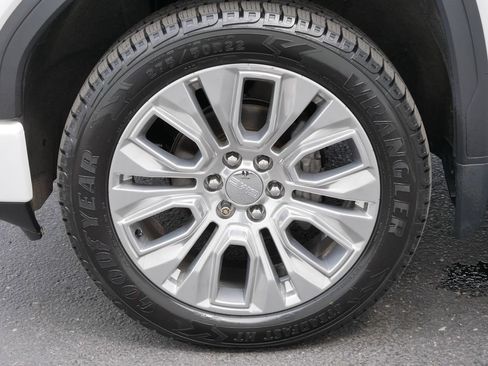 Used 2021 GMC Sierra 1500 Denali w/ Denali Ultimate Package AWD/4WD image 12