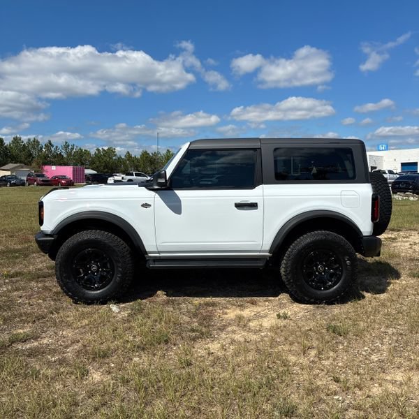 Used 2023 Ford Bronco Wildtrak AWD/4WD image 2