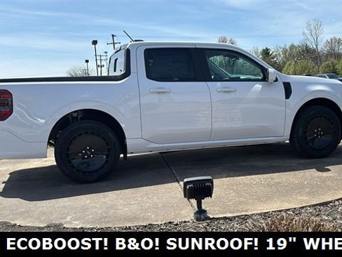 New 2025 Ford Maverick Lobo image 3