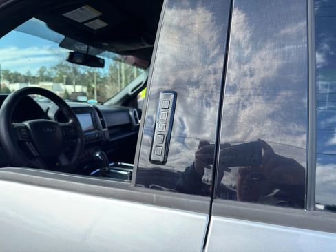 Used 2018 Ford F150 XLT w/ Equipment Group 302A Luxury image 16