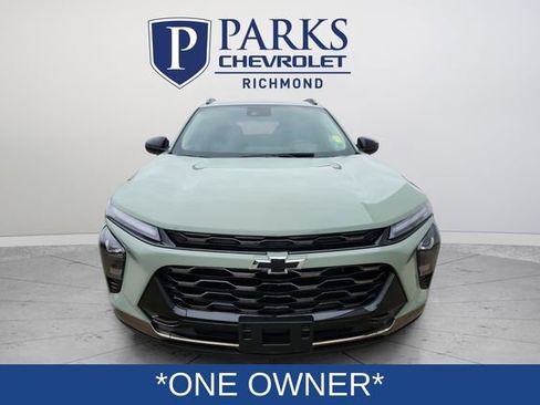 Certified 2025 Chevrolet Trax ACTIV image 2