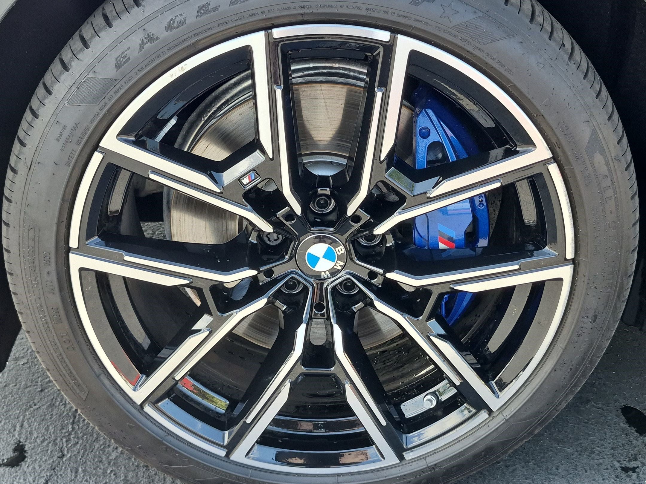 Certified 2025 BMW i4 xDrive40i w/ M Sport Package AWD/4WD image 13