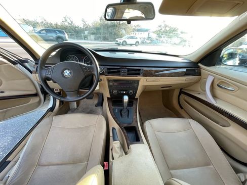 Used 2011 BMW 328i Sedan RWD image 12