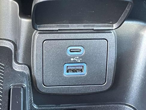 New 2025 Ford Bronco 4-Door image 11