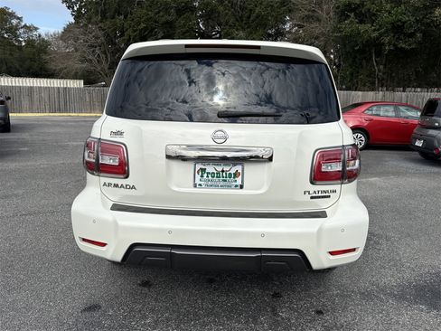 Used 2020 Nissan Armada Platinum w/ Platinum Reserve Package image 4