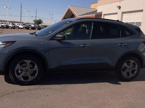 Used 2026 Ford Escape ST-Line AWD/4WD image 6