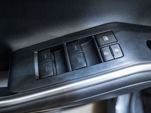 Used 2023 Toyota Highlander XSE image 20