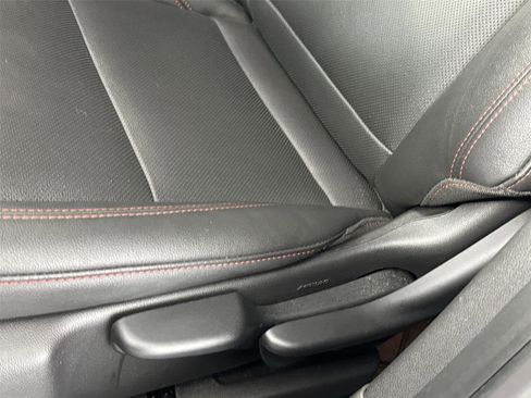 Used 2024 Chevrolet Trax RS w/ Driver Confidence Package image 12