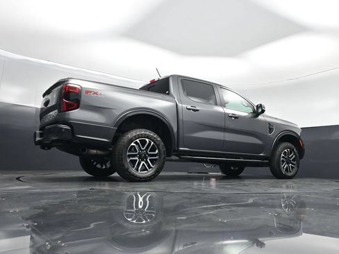 Used 2024 Ford Ranger Lariat w/ FX4 Off-Road Package AWD/4WD image 35