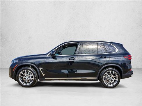 New 2026 BMW X5 xDrive40i w/ Premium Package AWD/4WD image 9