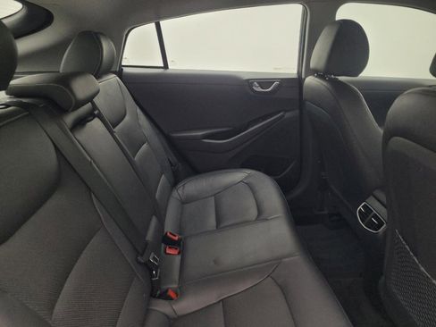 Used 2018 Hyundai Ioniq Limited FWD image 19