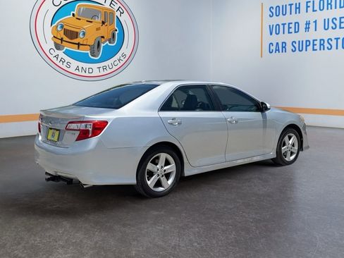Used 2013 Toyota Camry SE w/ Convenience Pkg FWD image 6