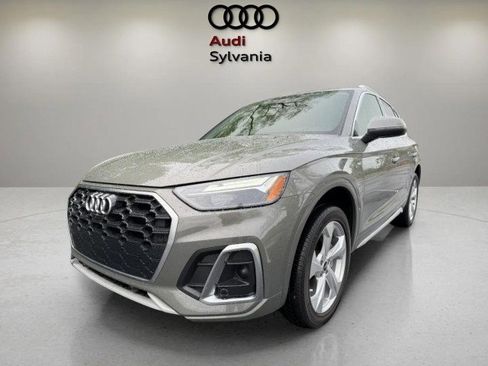 Certified 2023 Audi Q5 2.0T Premium Plus w/ Premium Plus Package AWD/4WD image 4