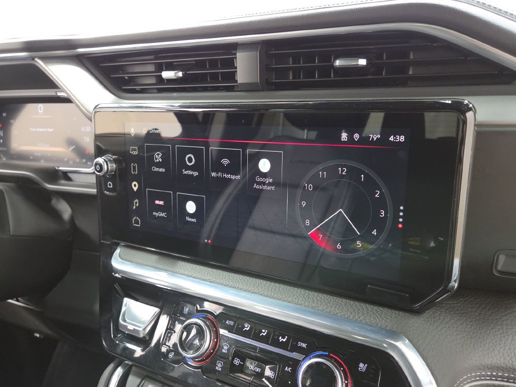 Used 2026 GMC Sierra 1500 Denali AWD/4WD image 15