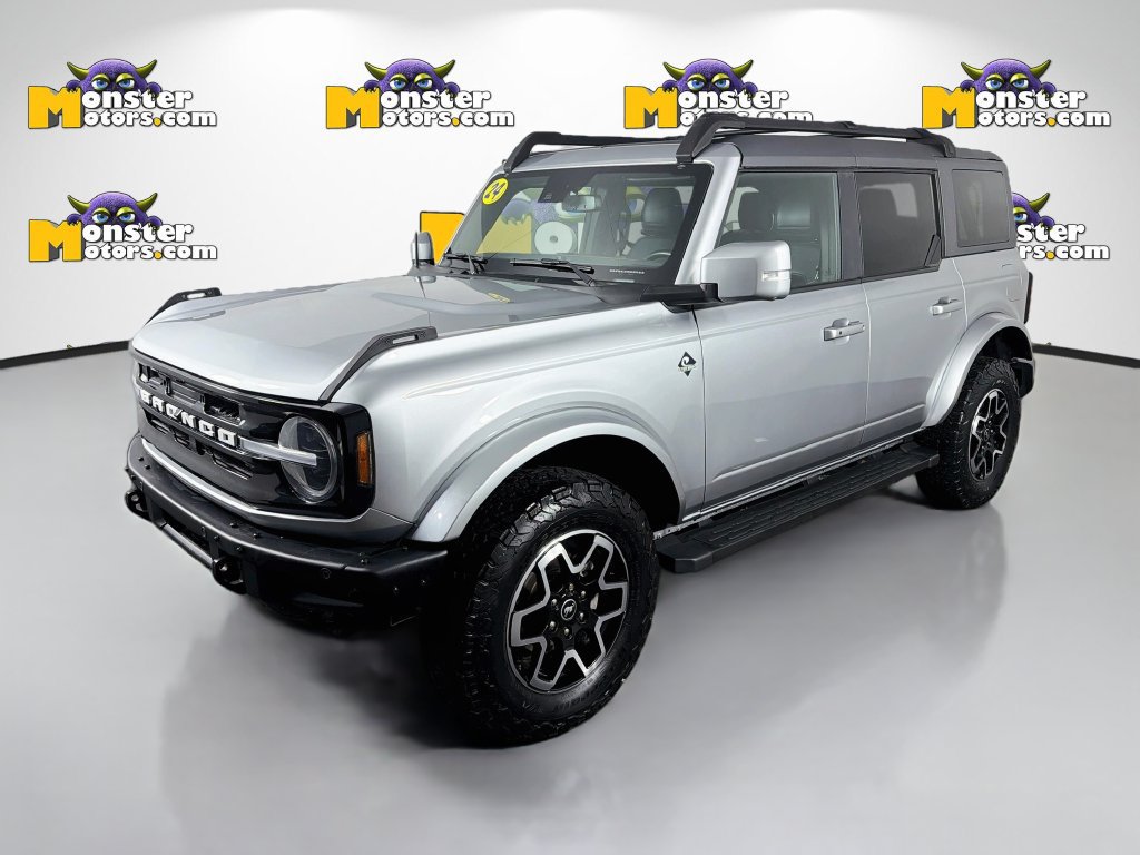 Used 2024 Ford Bronco Outer Banks AWD/4WD image 1