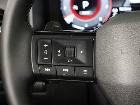 Certified 2026 Nissan Rogue SL AWD/4WD image 28
