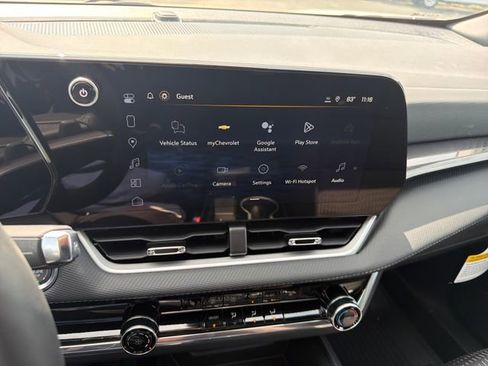 New 2026 Chevrolet Equinox LT w/ Safety and Technology Package FWD image 27