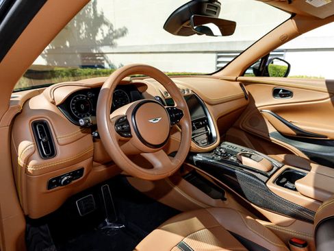 Used 2023 Aston Martin DBX 707 image 43