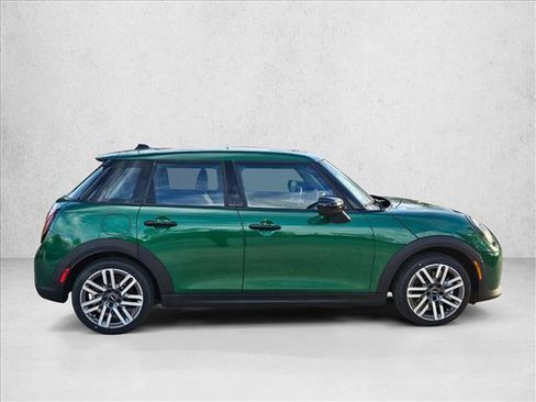New 2026 MINI Cooper 4-Door Hardtop image 7