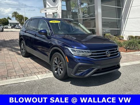 Certified 2023 Volkswagen Tiguan SE w/ Panoramic Sunroof Package image 5