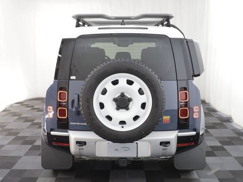Certified 2025 Land Rover Defender 110 S AWD/4WD image 17