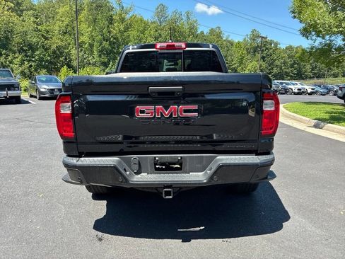 Used 2023 GMC Canyon Denali w/ Denali Black Edition AWD/4WD image 6