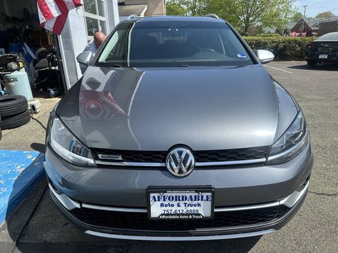 Used 2018 Volkswagen Golf Alltrack SE AWD/4WD image 9