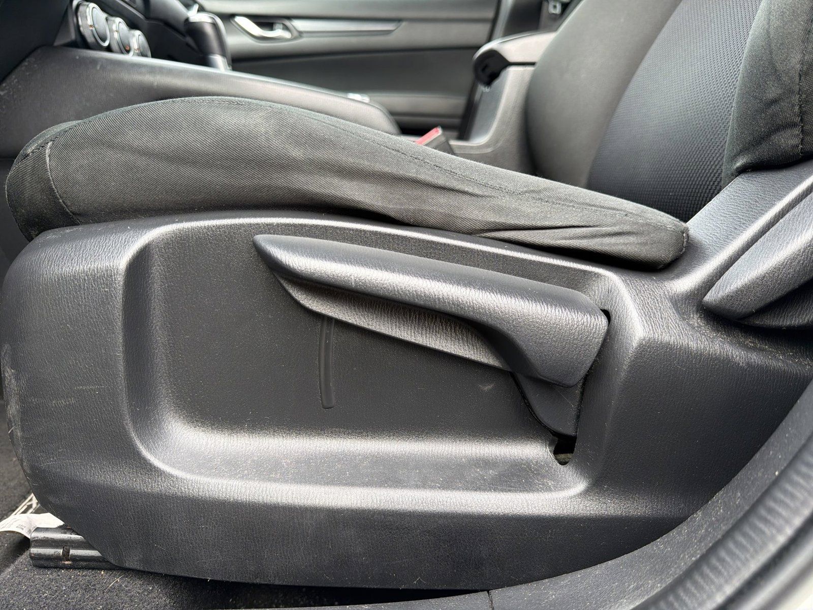 Used 2019 MAZDA CX-5 Sport FWD image 13