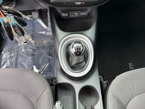 Used 2016 Kia Soul image 18