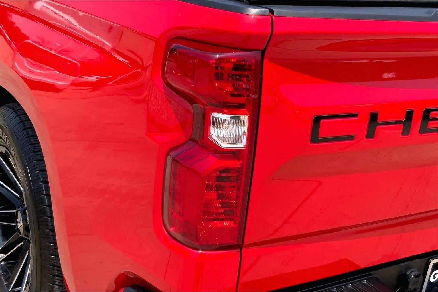 Used 2026 Chevrolet Silverado 1500 Custom RWD image 26
