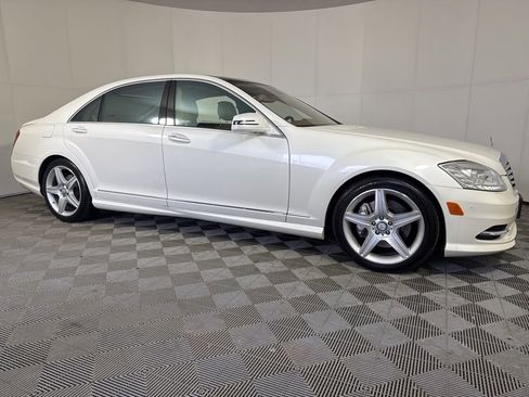 Used 2010 Mercedes-Benz S 550 4MATIC image 9