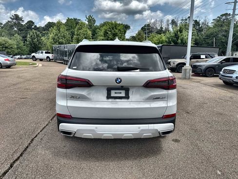 Used 2023 BMW X5 xDrive40i w/ Premium Package AWD/4WD image 7