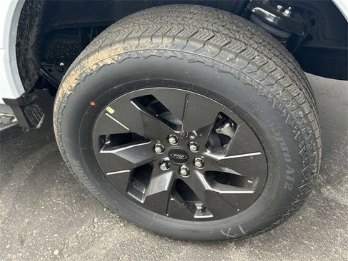 New 2025 Ford F150 Lightning Flash image 8